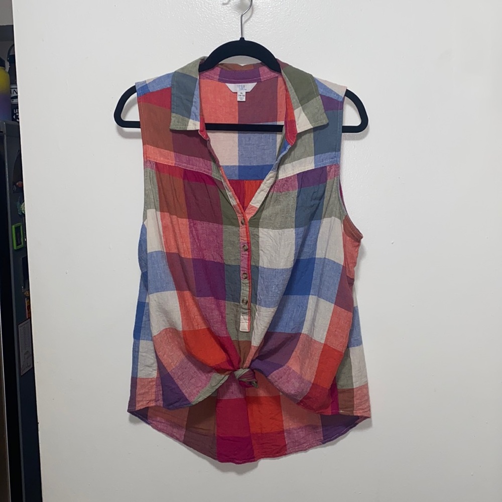 Tank top colorful checker pattern.